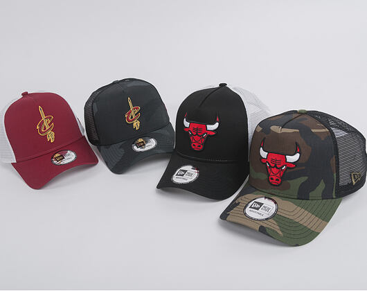 Kšiltovka New Era  Team Essential Cleveland Cavaliers 9FORTY A-FRAME TRUCKER  Official Team Color /