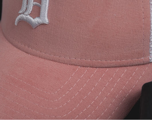 Dámská Kšiltovka New Era  Micro Cord  Detroit Tigers  9FORTY A-FRAME TRUCKER  Pink / Optic White