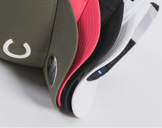 Kšiltovka New Era 9FIFTY Pre Curved Snapback New York Yankees Coral Pink / White