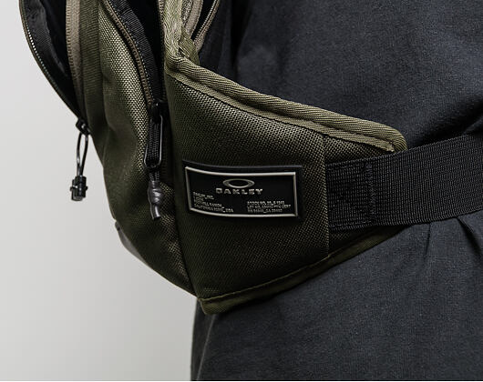 Ledvinka Oakley Icon Belt Bag Dark Brush