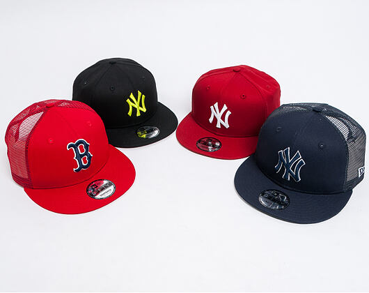 Kšiltovka New Era 9FIFTY Trucker New York Yankees Essential Navy/Official Team Colors Snapback