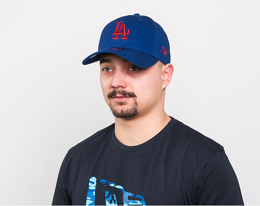 Kšiltovka New Era 9FORTY Los Angeles Dodgers Essential Dark Navy/Red Strapback