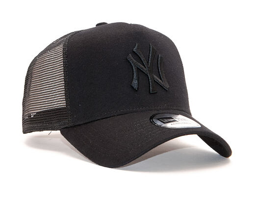 Kšiltovka New Era 9FORTY A-Frame Trucker New York Yankees Essential Jersey Black/Black Snapback