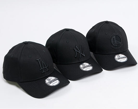 Kšiltovka New Era 9FORTY New York Yankees Black/Black Snapback