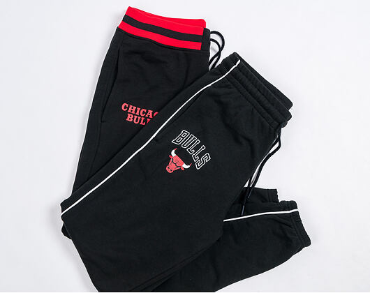 Tepláky New Era Chicago Bulls Stripe Rib Jogger Black
