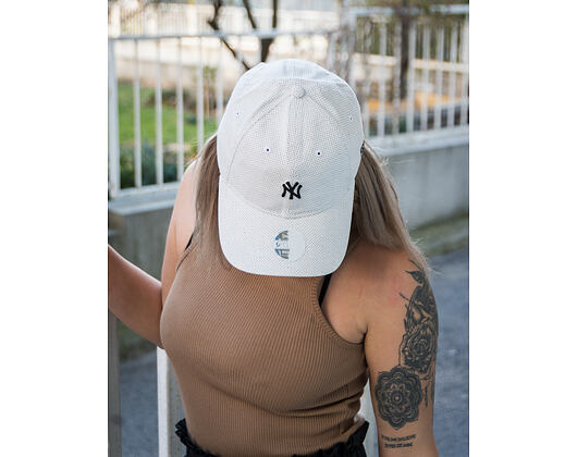 Dámská Kšiltovka New Era 9FORTY New York Yankees White/Navy Strapback