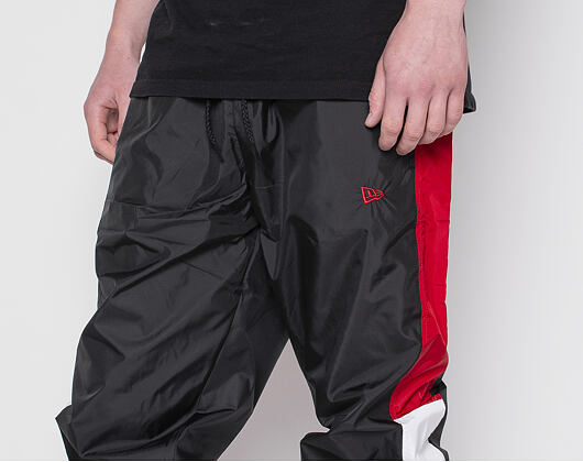 Tepláky New Era Contemporary Black/White/Scarlet