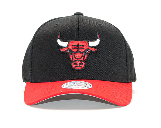 Kšiltovka Mitchell & Ness Chicago Bulls INTL285 2 TONE 110