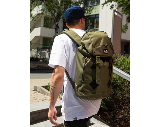 Batoh New Era Rucksack Tech New Olive