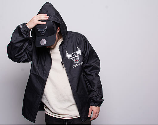 Bunda Mitchell & Ness Chicago Bulls Team Captain Windbreaker