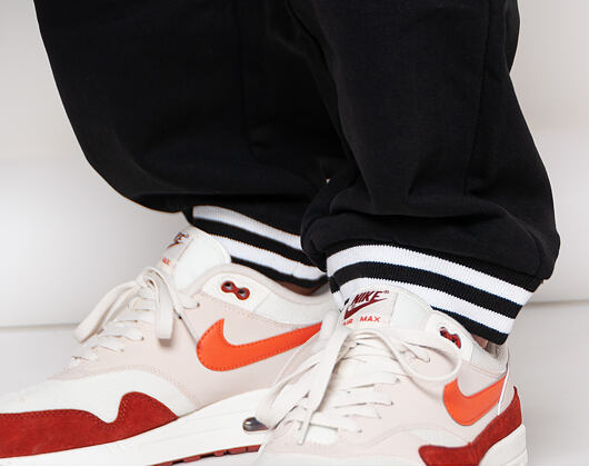 Tepláky Karl Kani College Sweatpants black/white