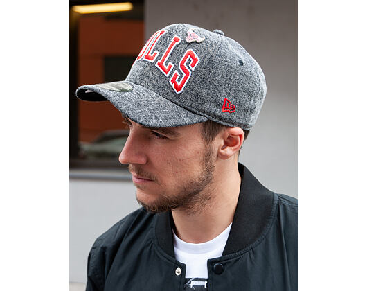 Bunda New Era Team Logo Bomber Chicago Bulls Black