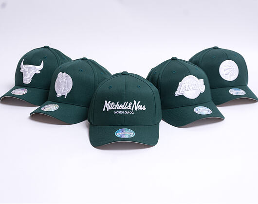 Kšiltovka Mitchell & Ness Los Angeles Lakers 479 White Out