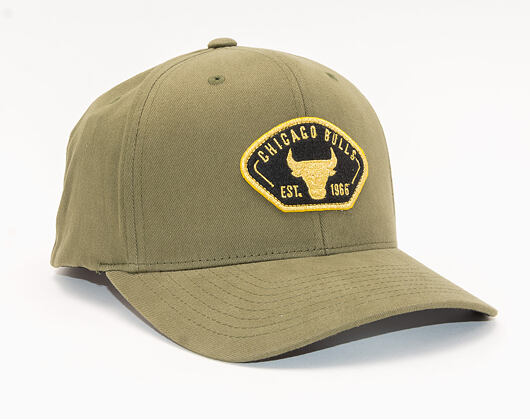 Kšiltovka Mitchell & Ness Chicago Bulls 718 Captain 110