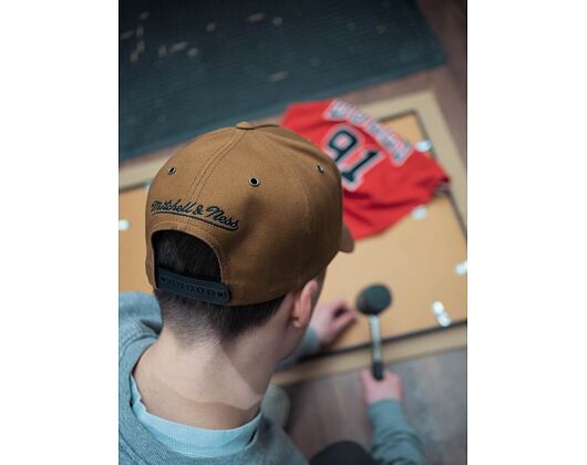 Kšiltovka Mitchell & Ness 611 Trek Tan