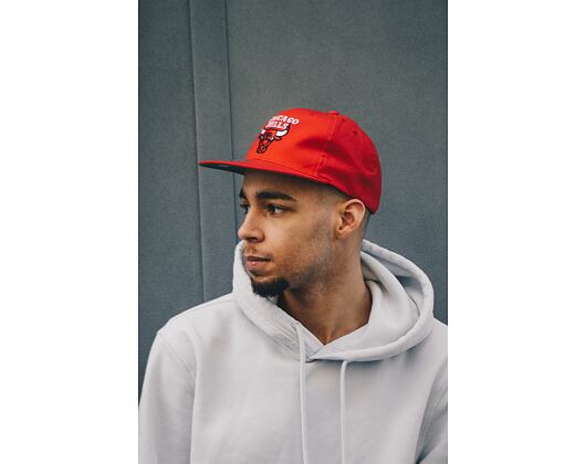 Kšiltovka Mitchell & Ness Chicago Bulls 462 Team Logo Deadstock Throwback