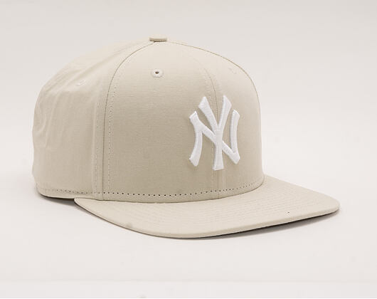 Kšiltovka New Era 9FIFTY New York Yankees Lightweight Essential