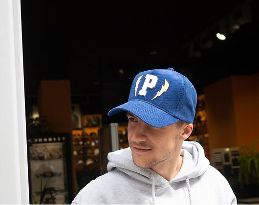 Kšiltovka Pink Dolphin Lightning P Snapback Blue