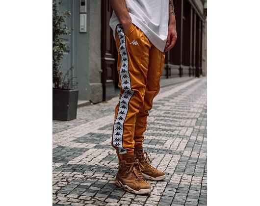 Tepláky Kappa 222 Banda Rastoria Slim 303KUC0 BY3 Yellow Wheat/White