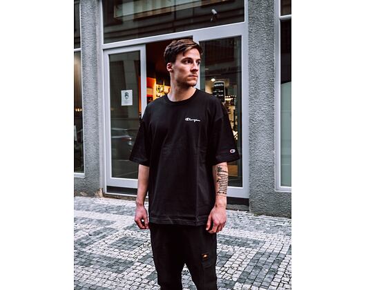 Triko Champion Crewneck T-Shirt Black 214282 KK001