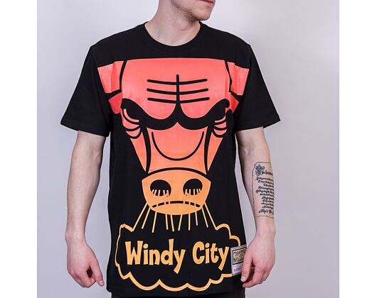 Triko MItchell & Ness Chicago Bulls Flames Tee SSTEBW19142 Black
