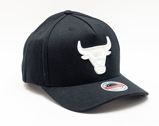 Kšiltovka Mitchell & Ness CASPER REDLINE CHICAGO BULLS BLACK 6HSRLRI19022-CBUBLCK