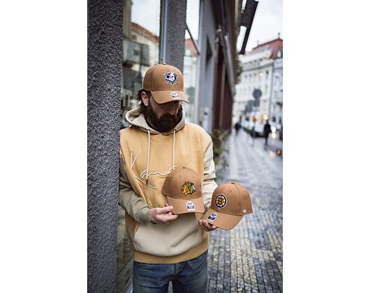 Kšiltovka Boston Bruins Snapback Camel MVP