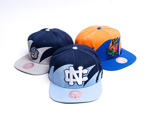 Kšiltovka Mitchell & Ness Sharktooth Snapback North Carolina Tar Heels Navy/Light Blue
