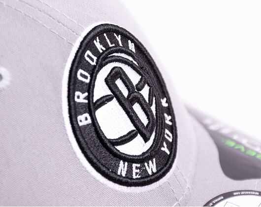 Kšiltovka New Era 9FORTY NBA Grayscale Brooklyn Nets Strapback Gray