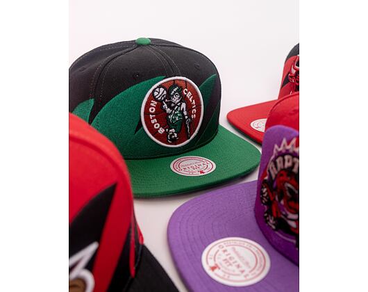 Kšiltovka Mitchell & Ness Sharktooth Snapback HWC Boston Celtics Black / Green