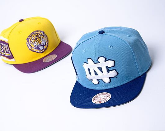 Kšiltovka Mitchell & Ness Jumbotron Snapback University Of North Carolina Navy / Light Blue