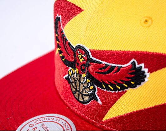 Kšiltovka Mitchell & Ness Sharktooth Snapback Hwc Atlanta Hawks Gold / Red