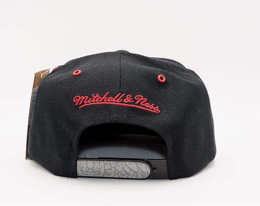 Kšiltovka Mitchell & Ness Day 3 Snapback Chicago Bulls Black / Grey