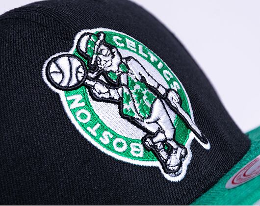 Kšiltovka Mitchell & Ness PATCH OVERLOAD SNAPBACK BOSTON CELTICS Black / Green