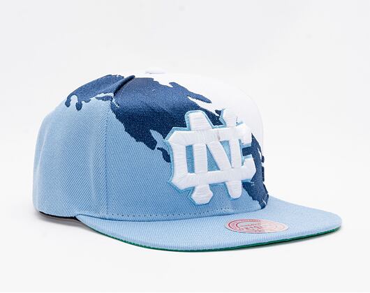 Kšiltovka Mitchell & Ness PAINTBRUSH SNAPBACK University Of North Carolina White / Blue