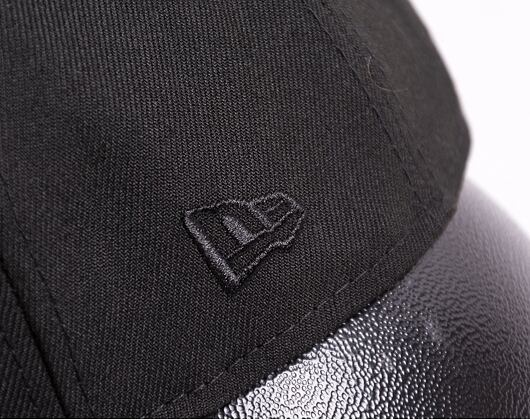 Kšiltovka Oakley B1B MESHED FB HAT FOS900728-02EU
