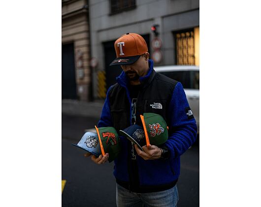 Kšiltovka Mitchell & Ness LOGO BILL SNAPBACK University Of Texas At Austin Orange / Black