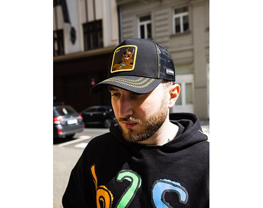 Kšiltovka Capslab - Trucker Scooby-Doo - Scary Scooby v.2 Trucker Black