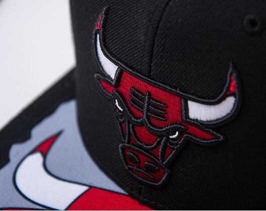 Kšiltovka Mitchell & Ness NBA Munch Time Snapback Bulls Black