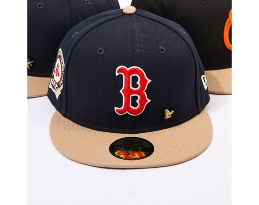 Kšiltovka New Era 59FIFTY MLB "Varsity Pin & Sidepatch" Boston Red Sox