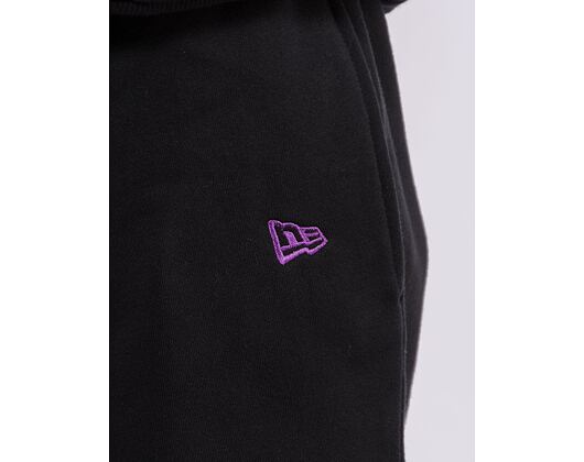 Tepláky New Era League Essentials Joggers New York Yankees Black / Purple Nitro