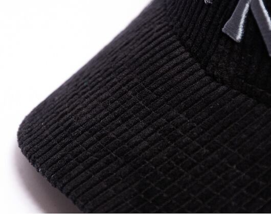 Kšiltovka New Era 9FORTY MLB Wide Cord New York Yankees Black / Pearl Grey