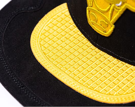 Kšiltovka Mitchell & Ness - Day 5 Snapback - Chicago Bulls - Black-Yellow