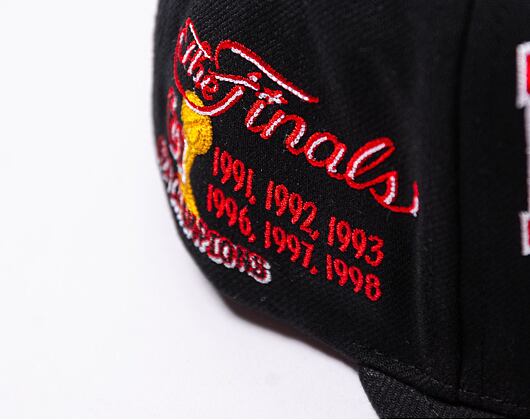 Kšiltovka Mitchell & Ness All Out Snapback NBA CHICAGO BULLS Black