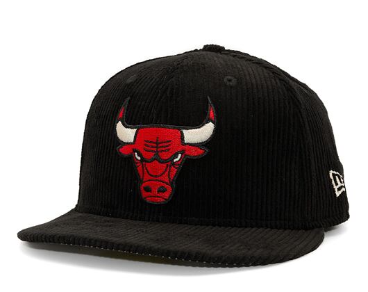 Kšiltovka New Era 59FIFTY "NBA Letterman Pin" Chicago Bulls - Team Color