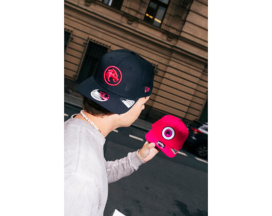 Kšiltovka New Era - LIV Golf 9SEVENTY Circle - Legion - Bright Red