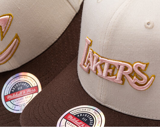 Kšiltovka Mitchell & Ness - Blush Sand Classic Red - Los Angeles Lakers - Sand/Brown