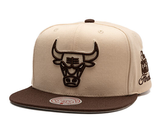 Kšiltovka Mitchell & Ness - NBA Fashion Basic 2T Snapback - Chicago Bulls - Cream