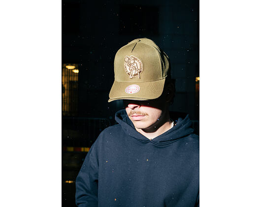 Kšiltovka Mitchell & Ness - NBA Fashion Basic Pro - Boston Celtics - Olive