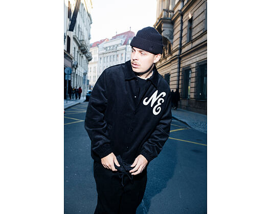Bunda New Era - Branded Cord Coach Jacket - Black